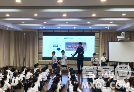 2018公共安全教育开学第一课观后感400字 2018公共安全教育开学第一课观后感400字