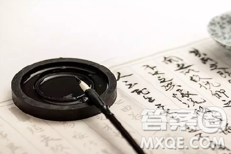 关于莫言举办书法展的作文800字 莫言举办书法展作文 关于莫言举办书法展的作文800字 莫言举办书法展作文