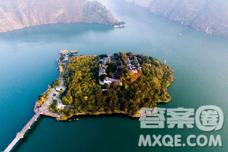 关于发现风景作文800字 发现风景议论文 关于发现风景作文800字 发现风景议论文