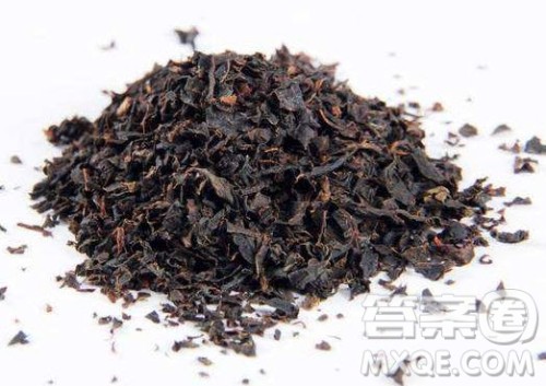 喝完了的茶叶渣是什么垃圾 茶叶渣是干垃圾还是湿垃圾