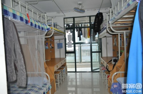 广州大学新生宿舍是几人间 广州大学大学生宿舍条件好不好 广州大学新生宿舍是几人间 广州大学大学生宿舍条件好不好