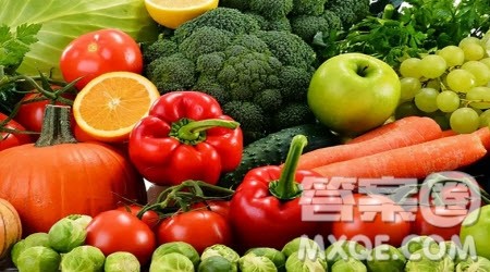 向学校捐赠14000斤蔬菜材料作文分析 关于向学校捐赠14000斤蔬菜的材料作文分析 向学校捐赠14000斤蔬菜材料作文分析 关于向学校捐赠14000斤蔬菜的材料作文分析