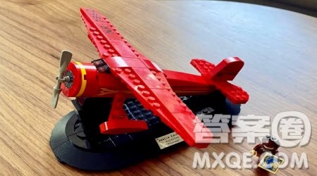 拼乐高三年级作文300字 关于拼乐高的三年级作文300字 拼乐高三年级作文300字 关于拼乐高的三年级作文300字