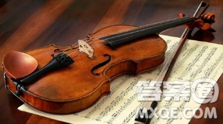 她陶醉了为题作文400字 以她陶醉了为题的作文400字 她陶醉了为题作文400字 以她陶醉了为题的作文400字