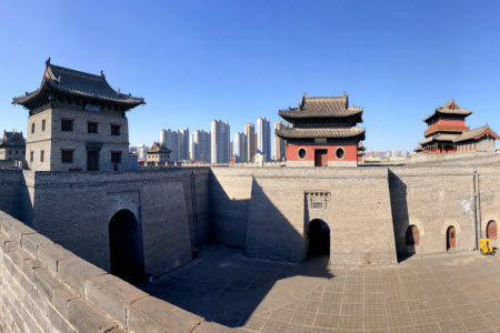 我们都有自己的城墙材料作文800字 关于我们都有自己的城墙的材料作文800字 我们都有自己的城墙材料作文800字 关于我们都有自己的城墙的材料作文800字