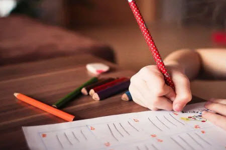 校园文创作品义卖活动方案英语作文 关于校园文创作品义卖活动方案的英语作文 校园文创作品义卖活动方案英语作文 关于校园文创作品义卖活动方案的英语作文