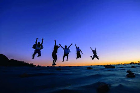 不要等夜幕落下才上路材料作文800字 关于不要等夜幕落下才上路的材料作文800字