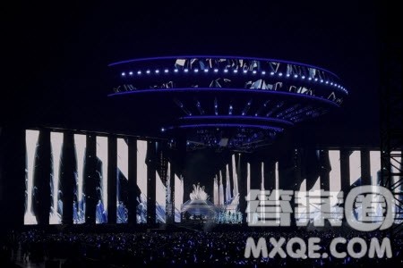 演唱会变身KTV材料作文800字 关于演唱会变身KTV的材料作文800字 演唱会变身KTV材料作文800字 关于演唱会变身KTV的材料作文800字